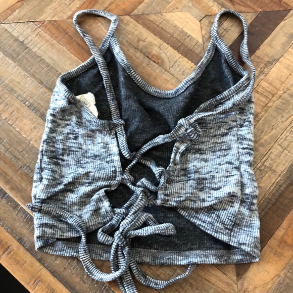 Back tie crop faded crop top - Picture 2 of 2